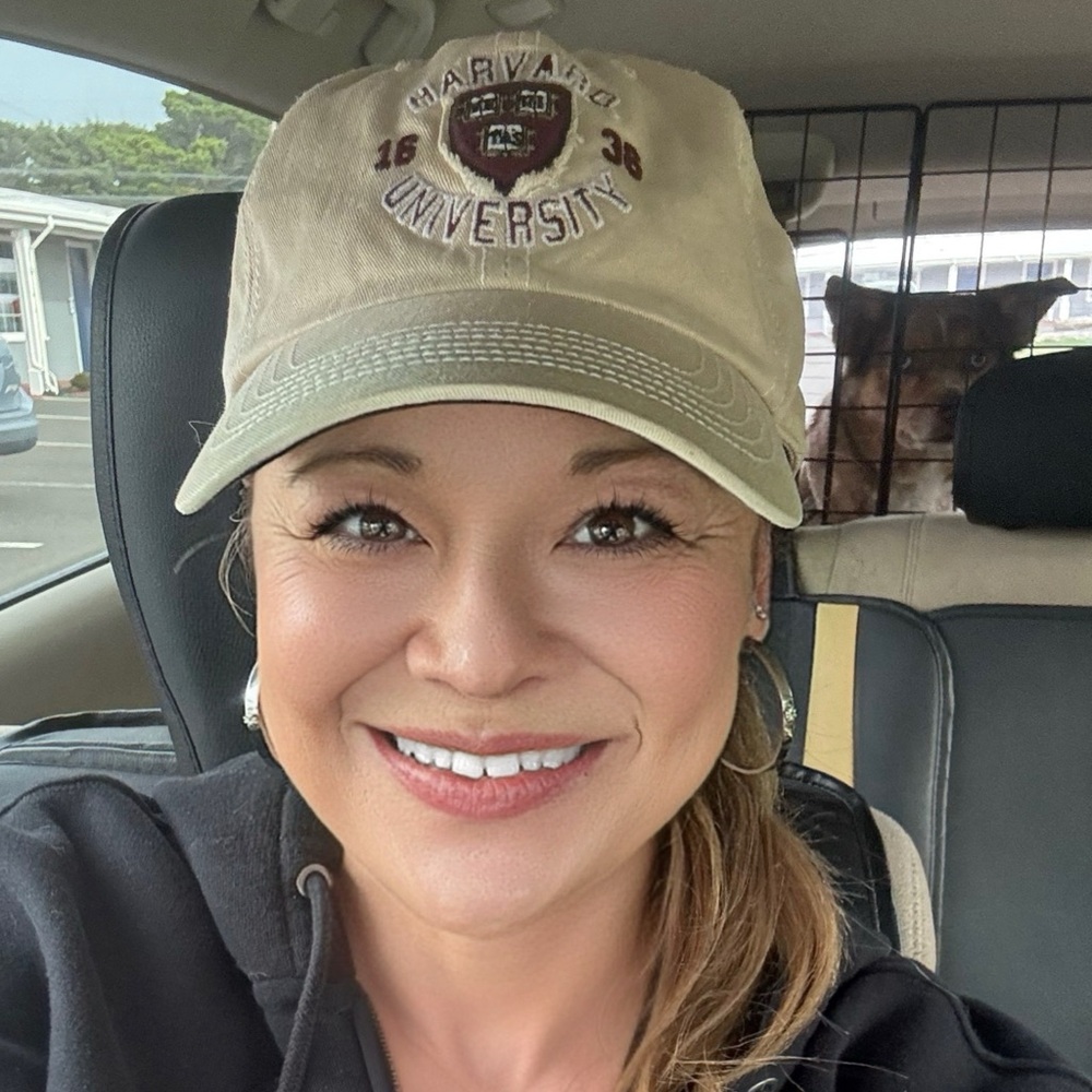 Meet your Posher, Hauna